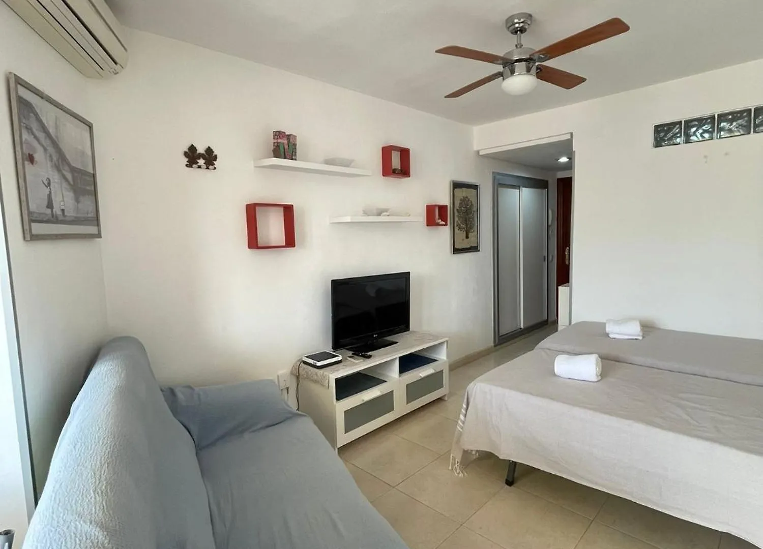 Apartment Encantador Estudio En Benalmadena Costa